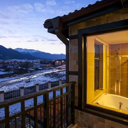 Къщи За Гости Кооп Добринище - Holiday Villages Coop Dobrinishte 多布里尼什特