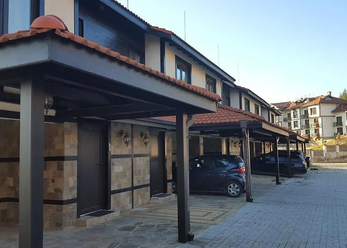 Къщи За Гости Кооп Добринище - Holiday Villages Coop Dobrinishte 펜션 *