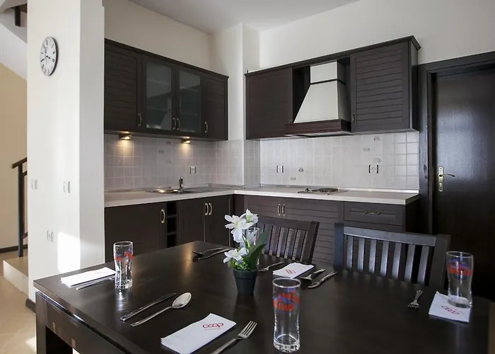 Къщи За Гости Кооп Добринище - Holiday Villages Coop Dobrinishte 펜션 도브리니쉬트